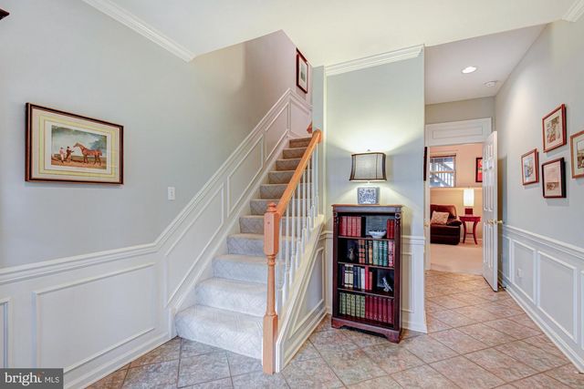 327 ROCKMEADE DR, Wilmington, DE 19810