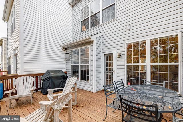 327 ROCKMEADE DR, Wilmington, DE 19810