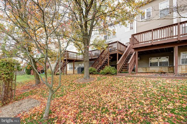 327 ROCKMEADE DR, Wilmington, DE 19810