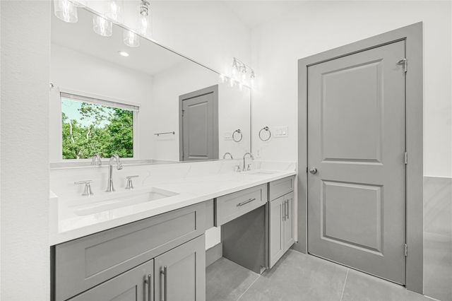 4019 Stassen Street A, Houston, TX 77051