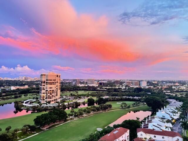 2000 Presidential Way Ph5, West Palm Beach, FL 33401