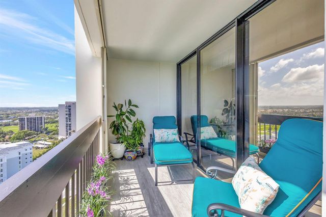 2000 Presidential Way Ph5, West Palm Beach, FL 33401