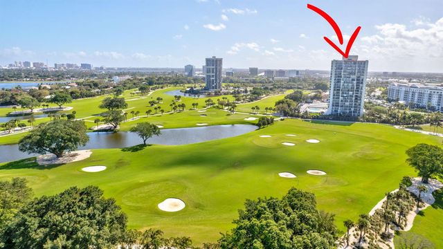 2000 Presidential Way Ph5, West Palm Beach, FL 33401
