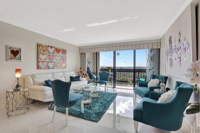 2000 Presidential Way Ph5, West Palm Beach, FL 33401