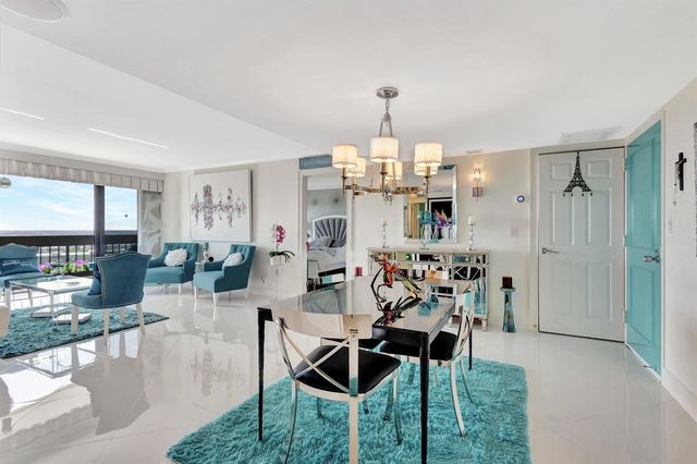 2000 Presidential Way Ph5, West Palm Beach, FL 33401
