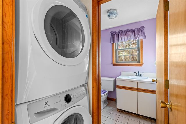 195 Falmouth Rd 19F, Mashpee, MA 02649