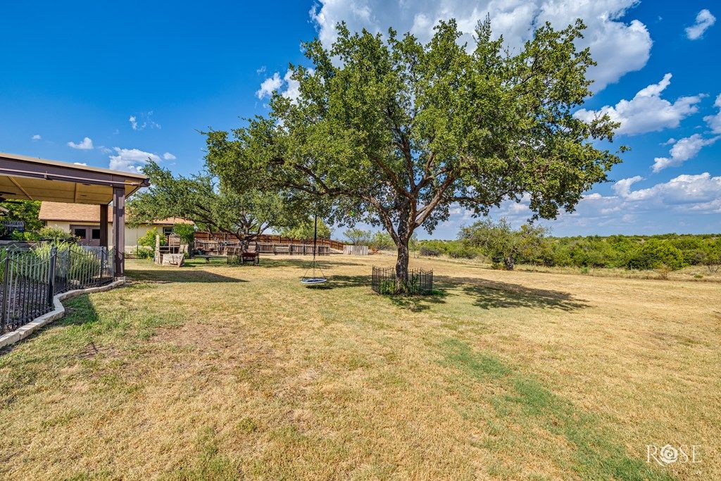 Image 31 of property listing at 258 Loch Ness Rd, San Angelo, TX 76901