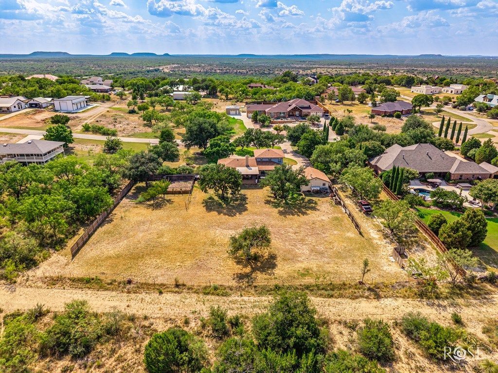 Image 39 of property listing at 258 Loch Ness Rd, San Angelo, TX 76901