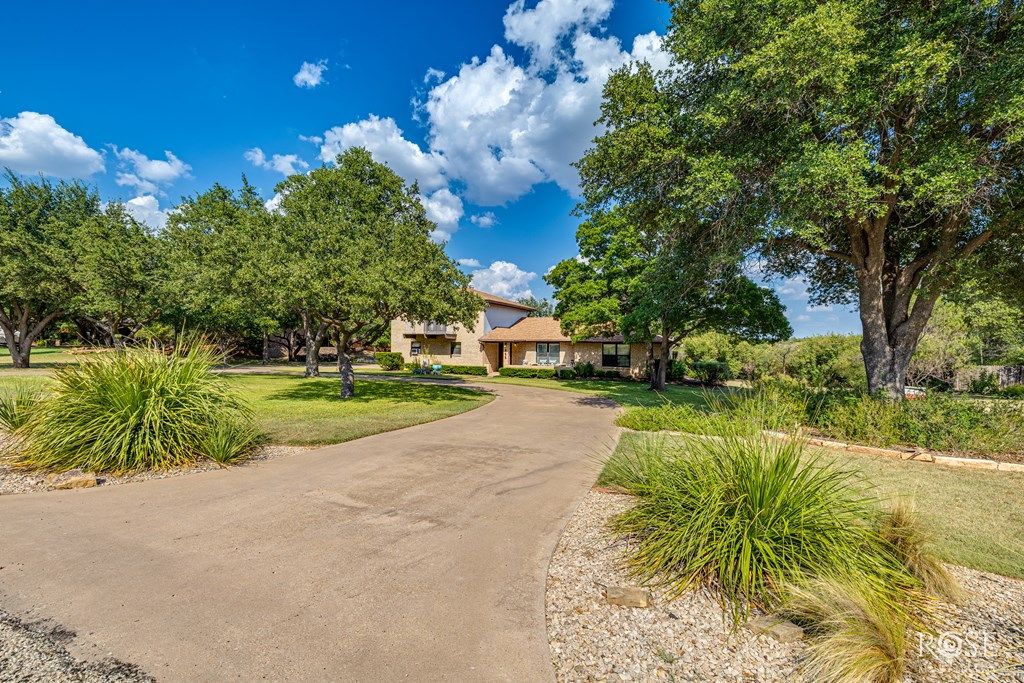 Image 9 of property listing at 258 Loch Ness Rd, San Angelo, TX 76901