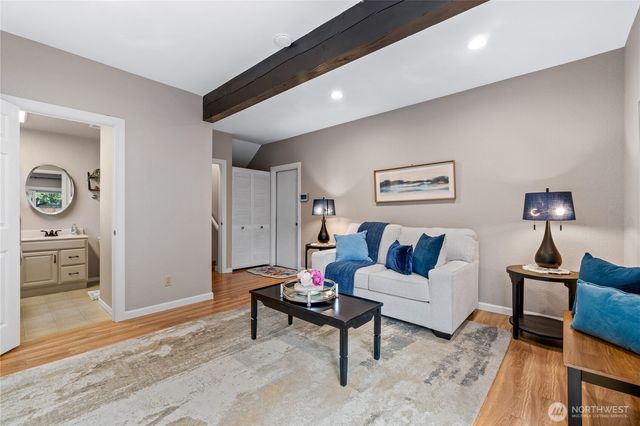 4001 176th Street SW, Lynnwood, WA 98037