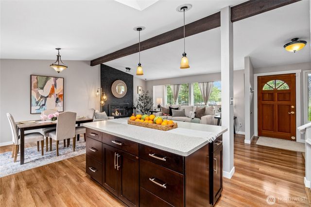4001 176th Street SW, Lynnwood, WA 98037