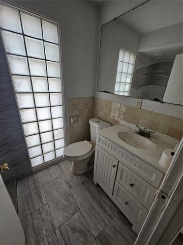 6018 Beekman Road, Houston, TX 77021