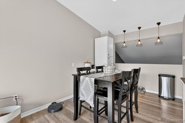 1035 Parkview Street, Fenton, MI 48430