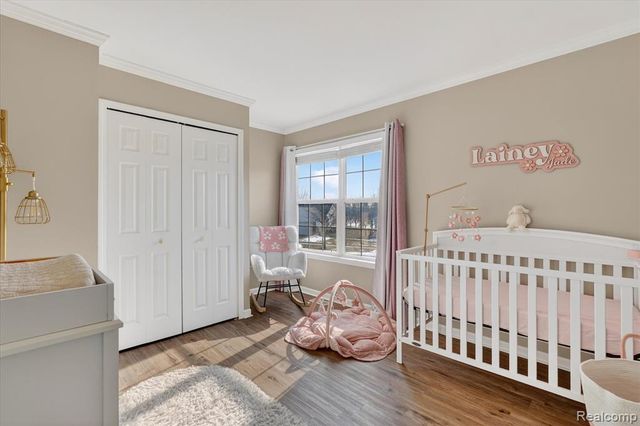 1035 Parkview Street, Fenton, MI 48430