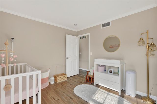 1035 Parkview Street, Fenton, MI 48430