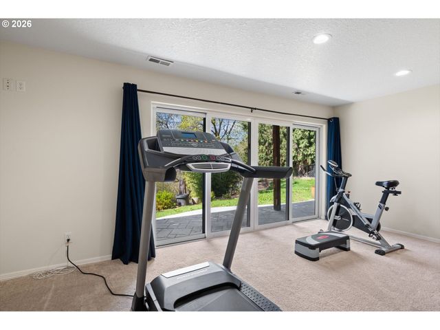 1421 Se 35TH Ave, Hillsboro, OR 97123