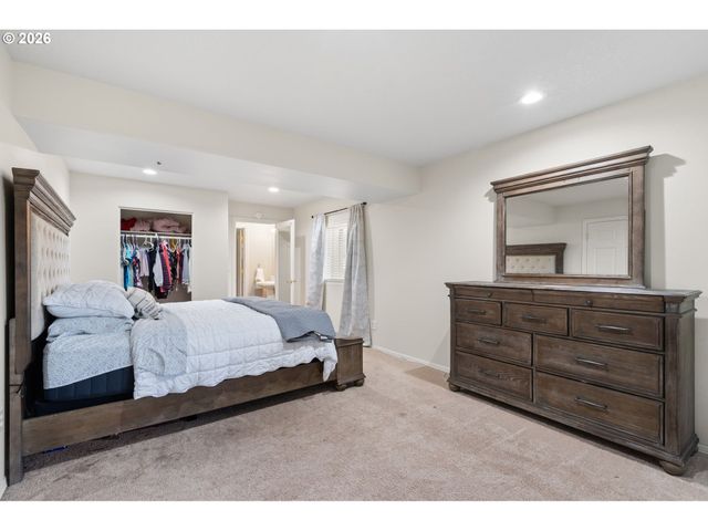 1421 Se 35TH Ave, Hillsboro, OR 97123