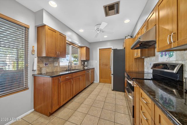 2410 E Wesleyan Drive, Tempe, AZ 85282