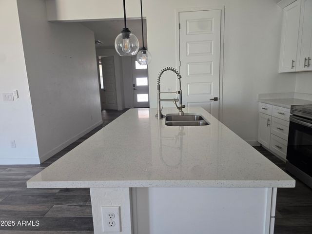 3730 N COCOPA Drive, Eloy, AZ 85131