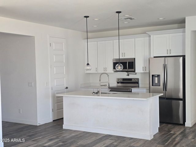 3730 N COCOPA Drive, Eloy, AZ 85131