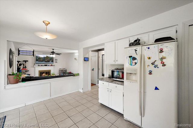 44831 Huntington Drive, Novi, MI 48375