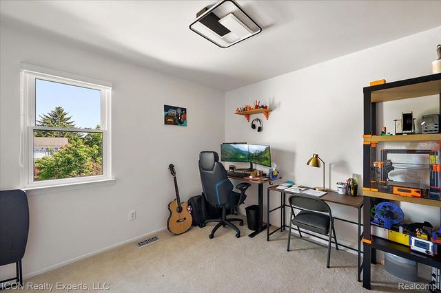 44831 Huntington Drive, Novi, MI 48375