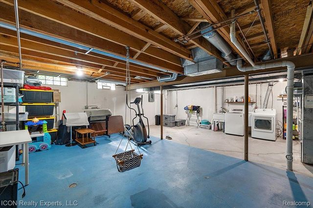 44831 Huntington Drive, Novi, MI 48375