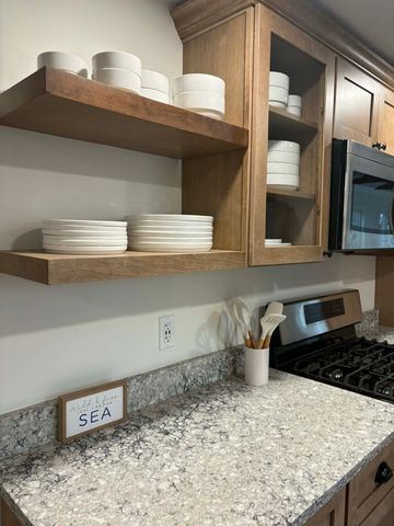 17 Bradford Ave, Scituate, MA 02066