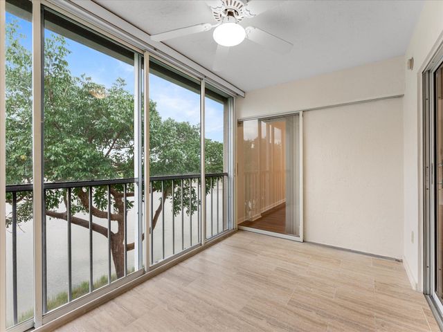 14111 Royal Vista Drive 405, Delray Beach, FL 33484