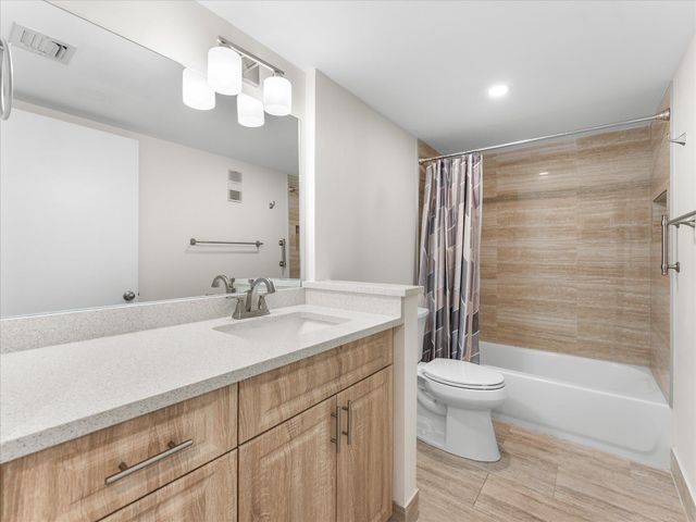 14111 Royal Vista Drive 405, Delray Beach, FL 33484