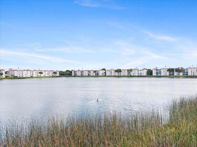 14111 Royal Vista Drive 405, Delray Beach, FL 33484