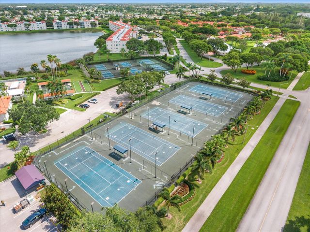 14111 Royal Vista Drive 405, Delray Beach, FL 33484