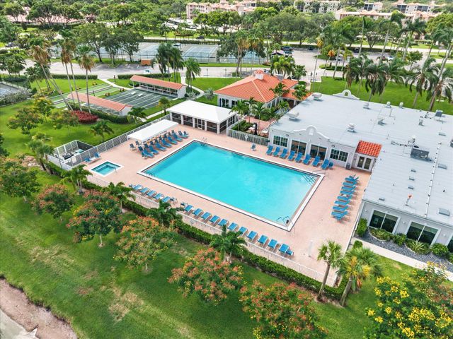 14111 Royal Vista Drive 405, Delray Beach, FL 33484