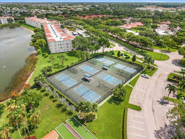 14111 Royal Vista Drive 405, Delray Beach, FL 33484