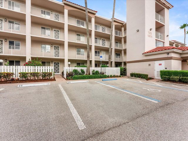 14111 Royal Vista Drive 405, Delray Beach, FL 33484