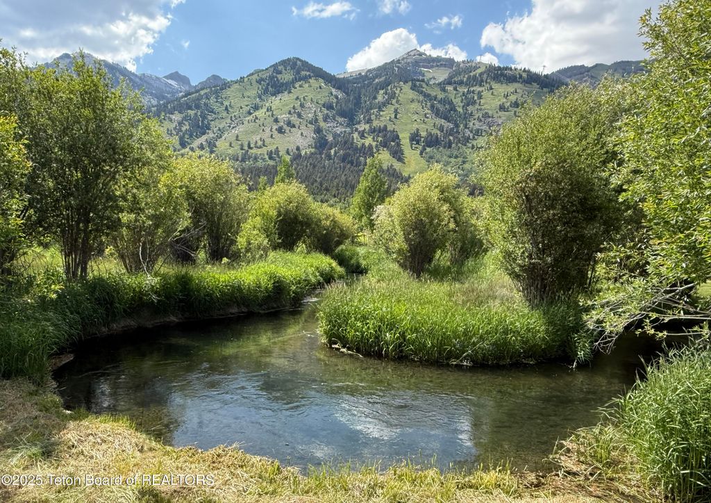 7030 JENSEN CANYON Road, Teton Village, WY 83025 photo 4