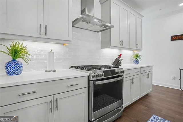 425 Olmstead Way, Alpharetta, GA 30022
