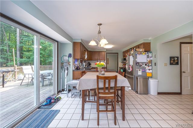 8969 Hammond Drive, Eden, NY 14057