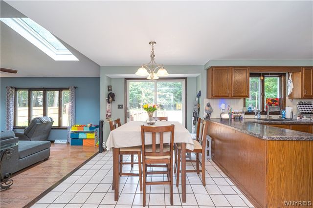8969 Hammond Drive, Eden, NY 14057