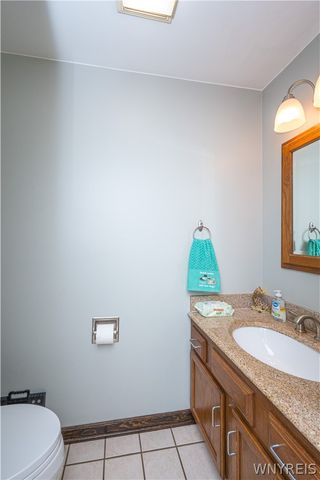 8969 Hammond Drive, Eden, NY 14057