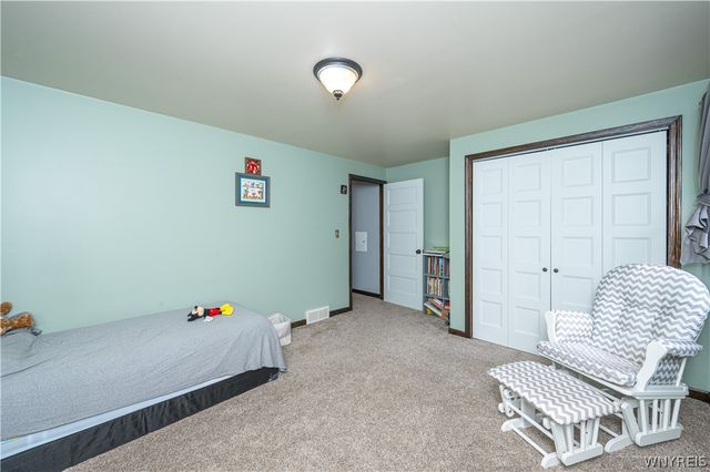 8969 Hammond Drive, Eden, NY 14057