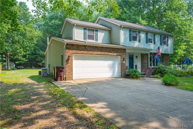 8969 Hammond Drive, Eden, NY 14057
