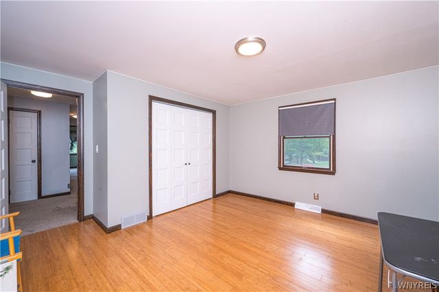 8969 Hammond Drive, Eden, NY 14057