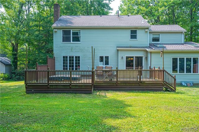8969 Hammond Drive, Eden, NY 14057