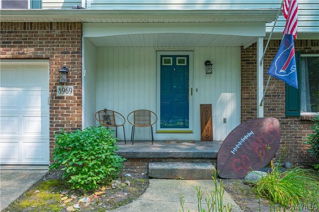 8969 Hammond Drive, Eden, NY 14057