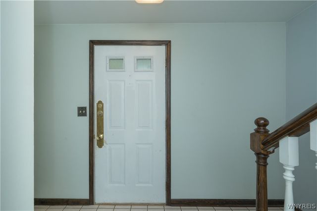8969 Hammond Drive, Eden, NY 14057