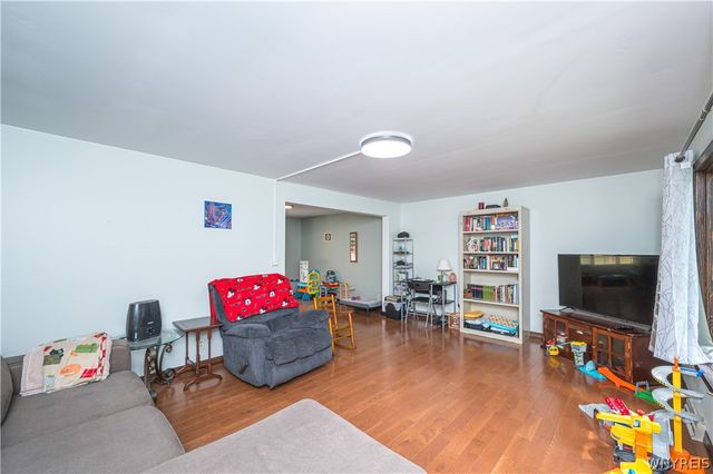 8969 Hammond Drive, Eden, NY 14057