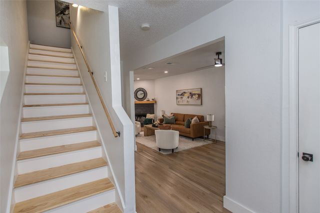 1704 Brookarbor Court, Arlington, TX 76018