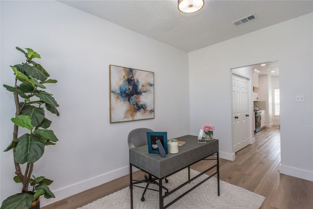 1704 Brookarbor Court, Arlington, TX 76018