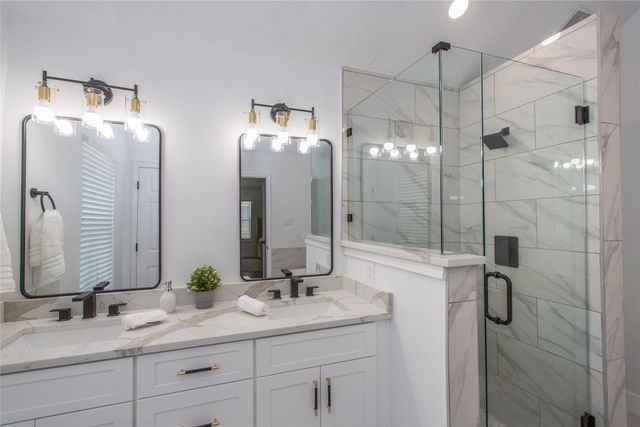 1704 Brookarbor Court, Arlington, TX 76018